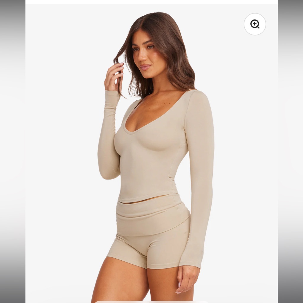 Fawn Long Sleeve V Neck Top Csb